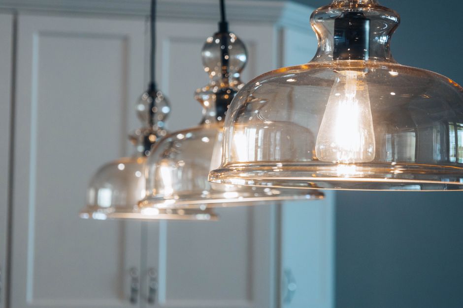 Stijlvolle moderne hanglampen in diverse materialen voor elk interieur